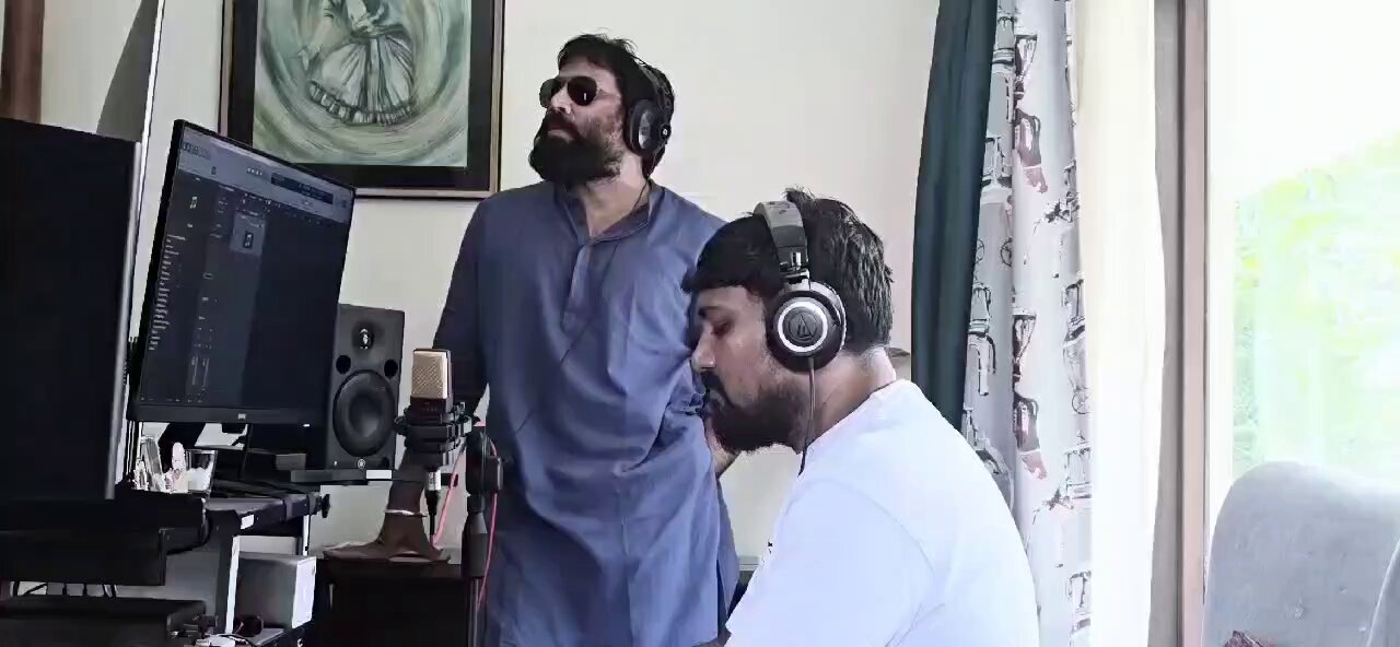 going-to-watch-lucky-bhaskar-mash-max-009-hyderabad-gaming-freaks