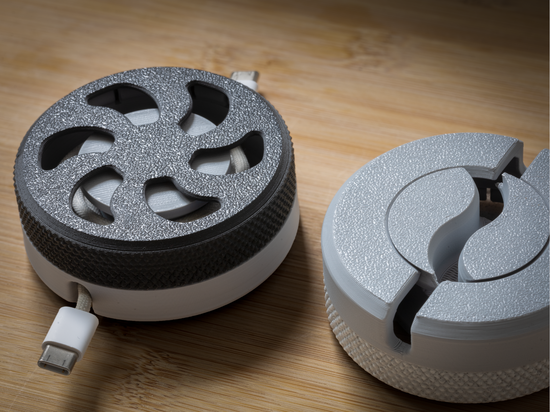 Ergonomic Cable Organizer by Matthew Ghost MakerWorld: Download Fre...