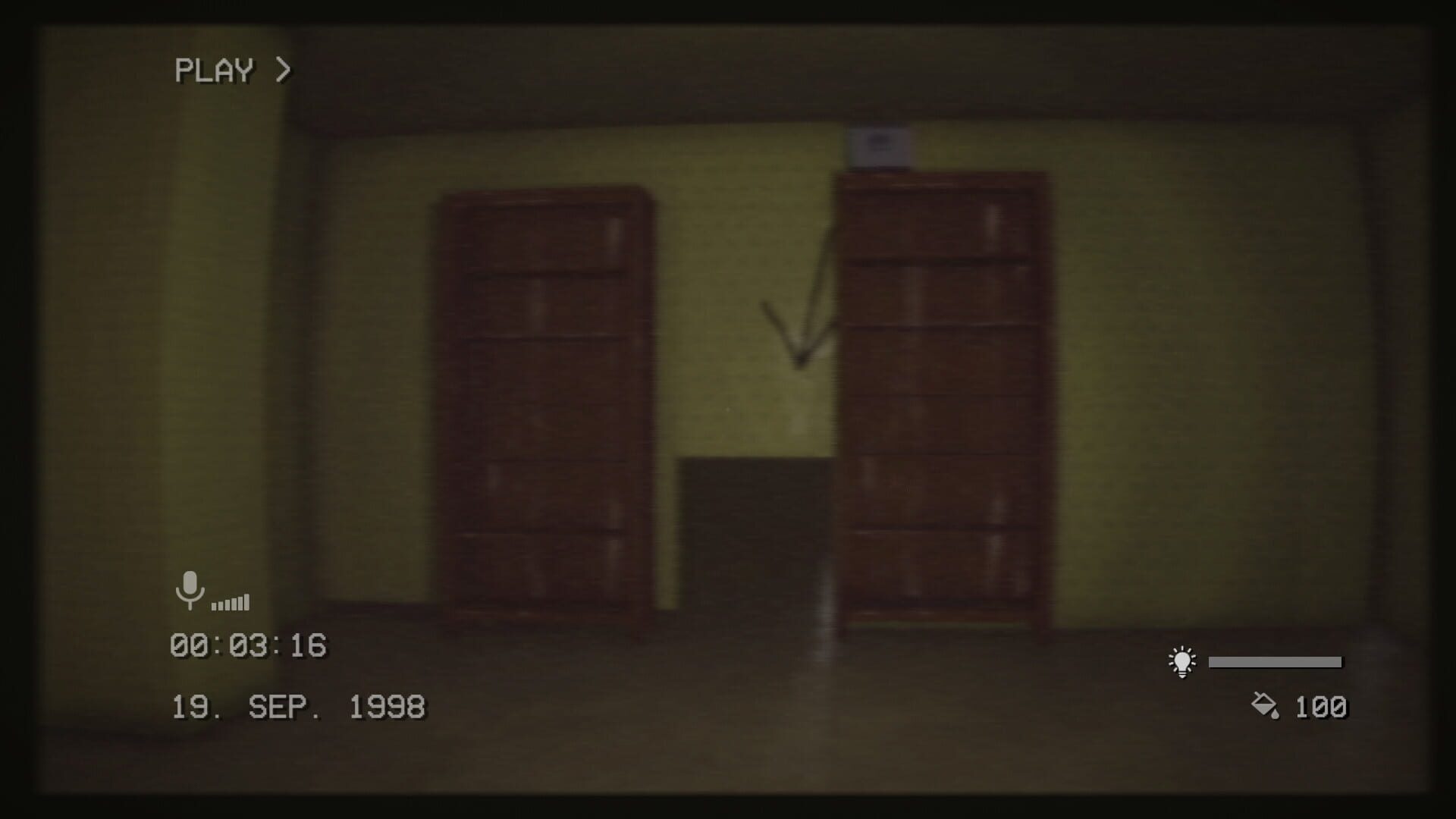 The Backrooms 1998 screenshot 2