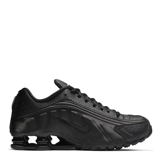 Nike: Nike Shox R4 Trainers