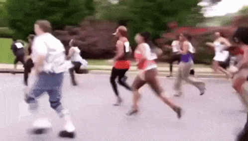 nene-leakes-nene-leakes-run.gif