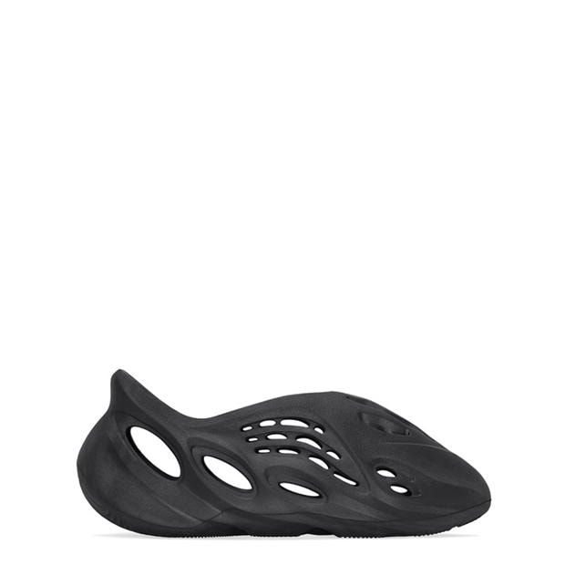 Yeezy: Yeezy Kids Foam Runner Sneakers Perforated for Breathability