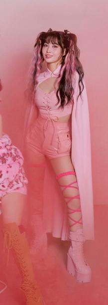 FDFHb_0aUAECVvn?width=218&height=612