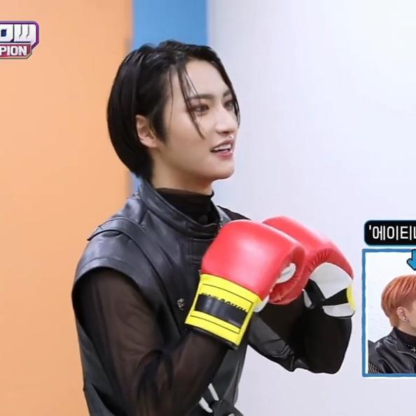 E_4HpvUUcAMF_pc?width=594&height=594