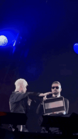 giphy.gif?width=309&height=549