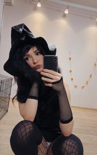 3nOyp7t9m-s.jpg?width=340&height=542