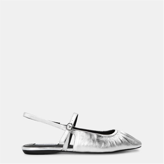 Steve Madden: Steve Madden Women's Garson Flat Sandals