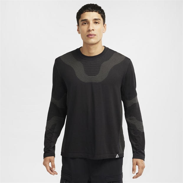 Nike: Nike ACG Delta River Long Sleeve T-Shirt