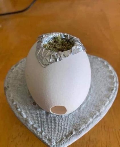 EQ_nslv4IN0.jpg?width=423&height=516